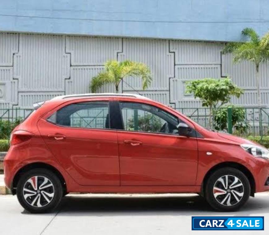 Tata Tiago Wizz