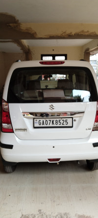 Superior White. Maruti Suzuki Wagon R LXI