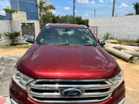 Red Ford Endeavour