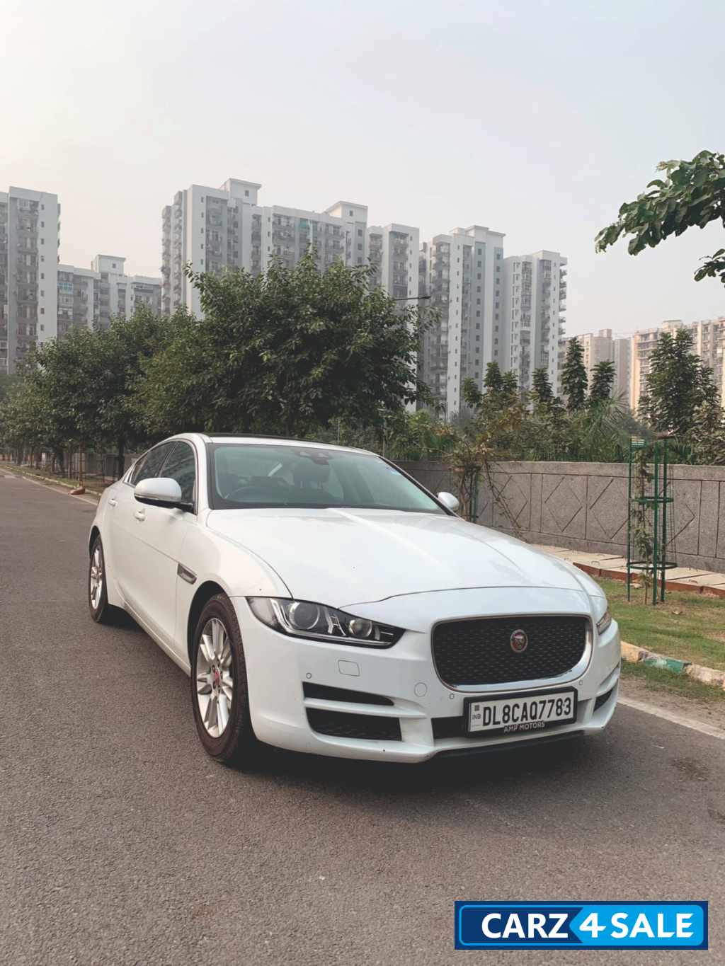 Jaguar XE Prestige