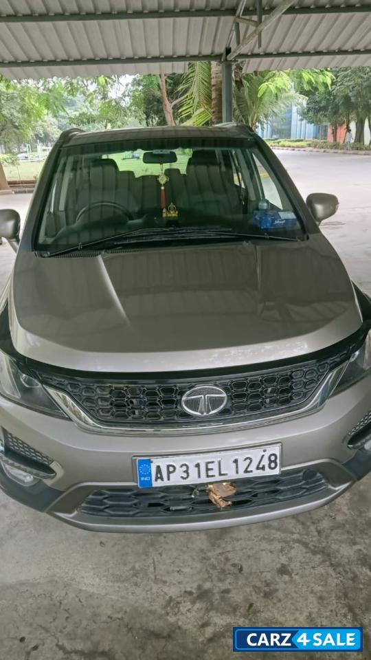 Tata Hexa XT