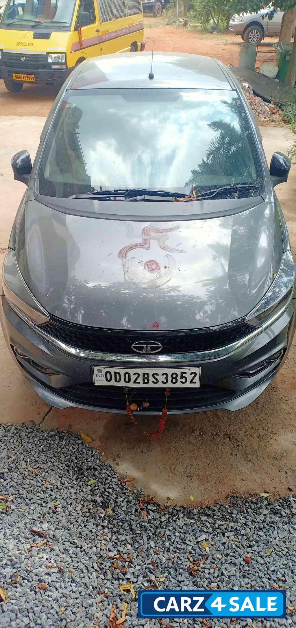 Daytona Grey Tata Tiago Xz+