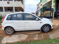 White Ford Figo 1.4 Titanium diesel
