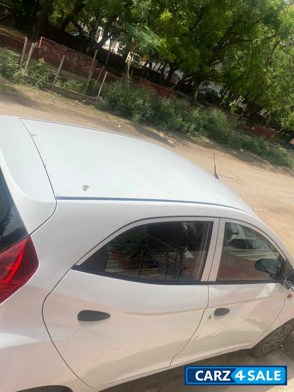 Hyundai Eon Megan+ O