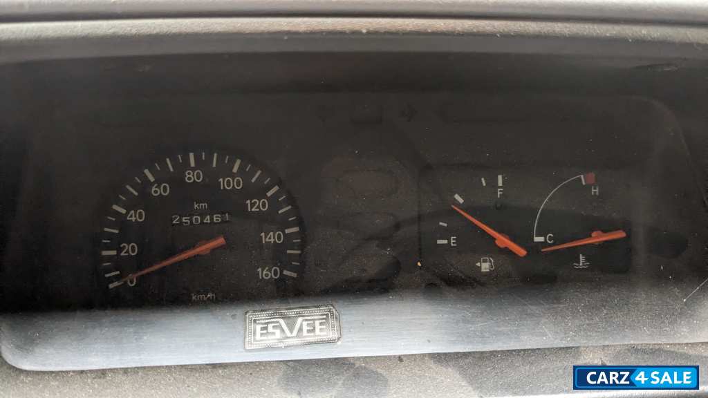 Toyota Qualis FS 10 seater