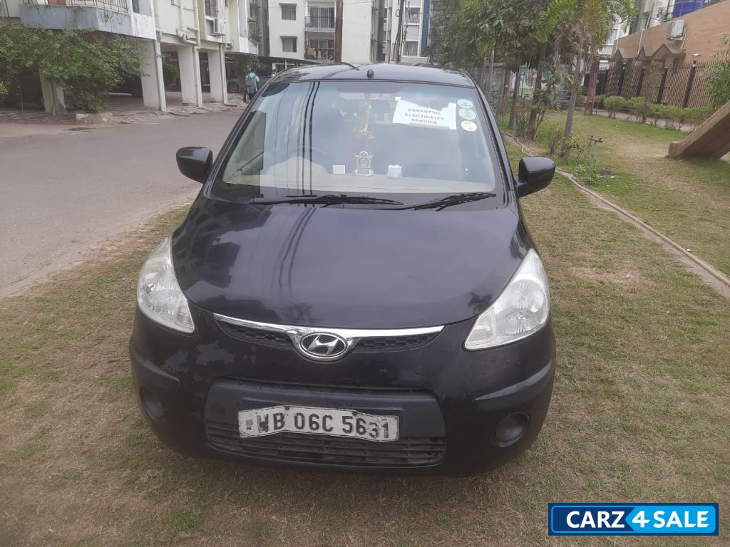 Black Hyundai i10 Magna 1.2