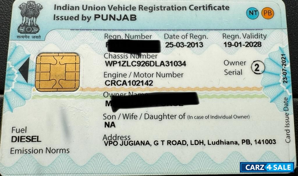 White Porsche Cayenne DIESEL