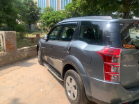 Mahindra XUV 500 W6