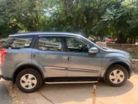 Mahindra XUV 500 W6