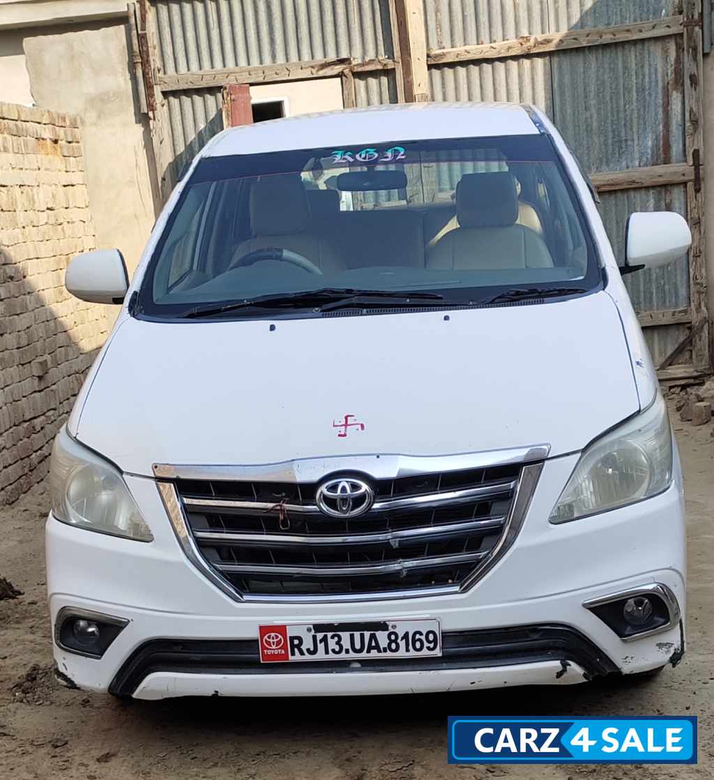 Toyota Innova 2.5 g