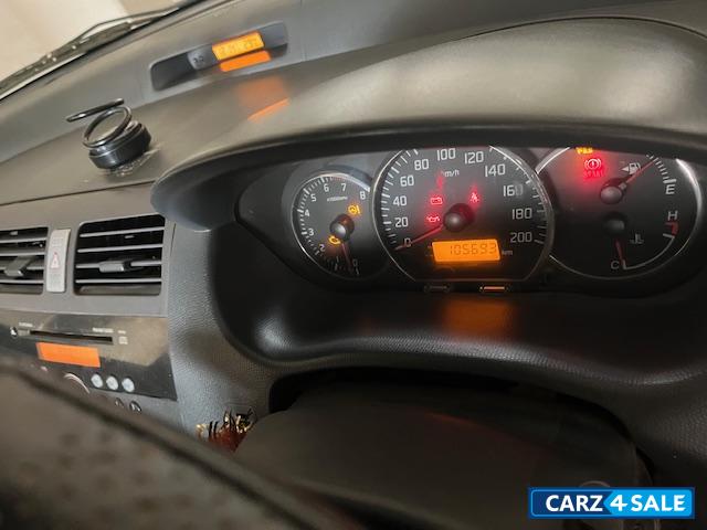 Maruti Suzuki Dzire vxi cng