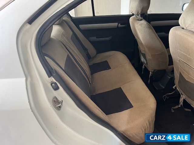 Maruti Suzuki Dzire vxi cng