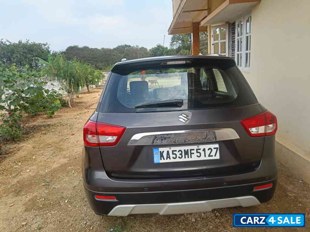 Maruti Suzuki Vitara Brezza Zdi