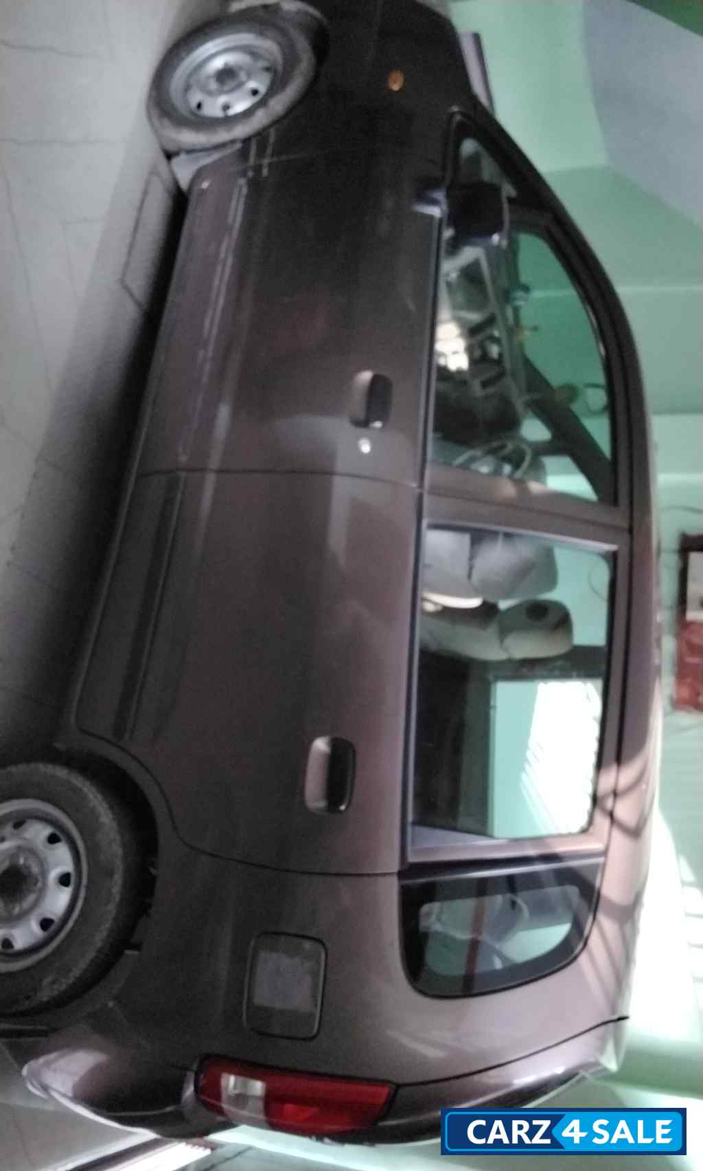 Dusky Brown Maruti Suzuki Estilo LXI