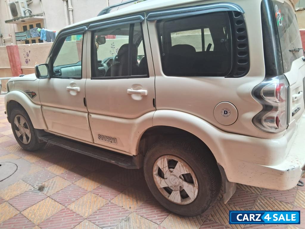 Mahindra Scorpio