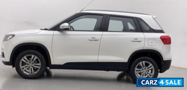 Pearl White Maruti Suzuki Vitara Brezza