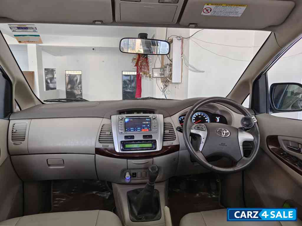 Beige Toyota Innova 2.5V 7 seater