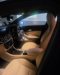 Silvery-grey Mercedes-Benz CLA 200 Sports