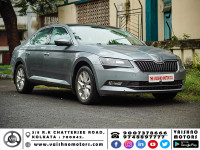 Grey Skoda Superb 1.8 L&K TSI AT