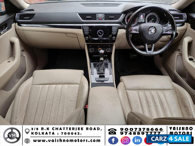 Grey Skoda Superb 1.8 L&K TSI AT