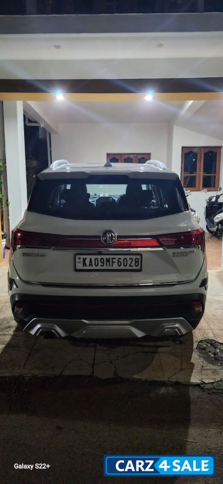 MG Hector Hector Diesel 02 omt sharp bs6