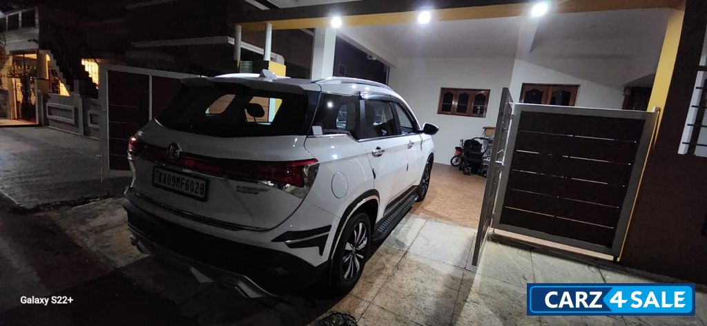 MG Hector Hector Diesel 02 omt sharp bs6