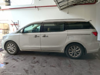 Kia Carnival LIMOUSINE 7
