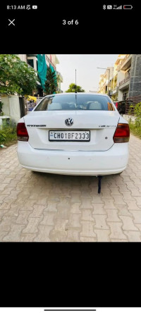 Volkswagen Vento 2012 top