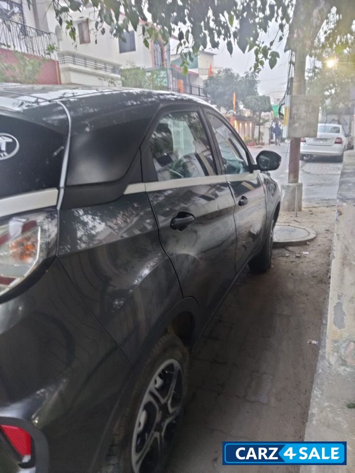 Tata Nexon Petrol XE