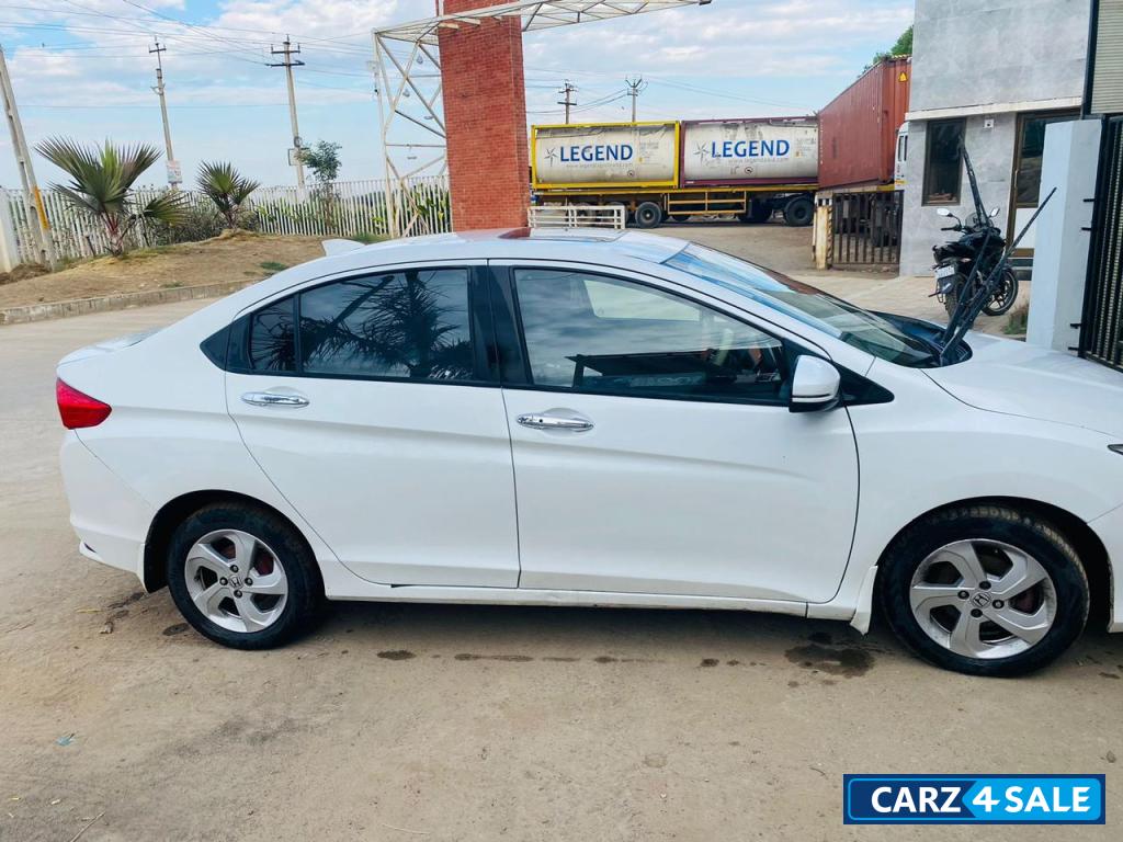 Honda City 1.5 vx omt i DTEC Honda City 1.5 vx omt i DTEC