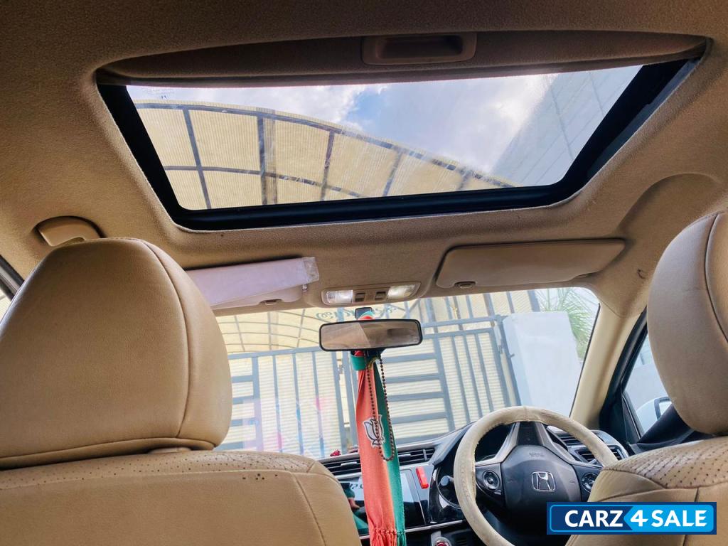 Honda City 1.5 vx omt i DTEC Honda City 1.5 vx omt i DTEC