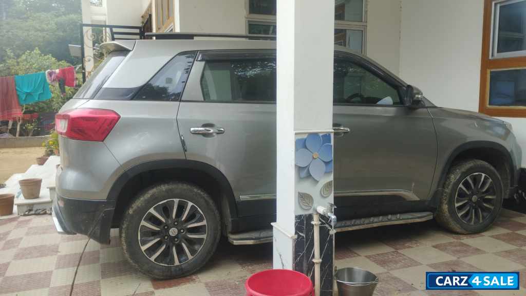 Grey Maruti Suzuki Vitara Brezza Lxi