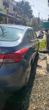 Royal Blue Hyundai Elantra SX VTVI