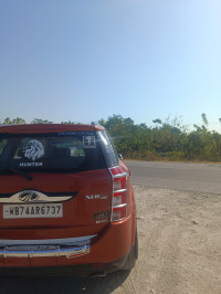 Sunset Orange Mahindra XUV 500 W10 R FWD