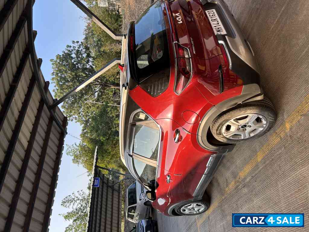 Intense Red Kia Sonet Htk plus