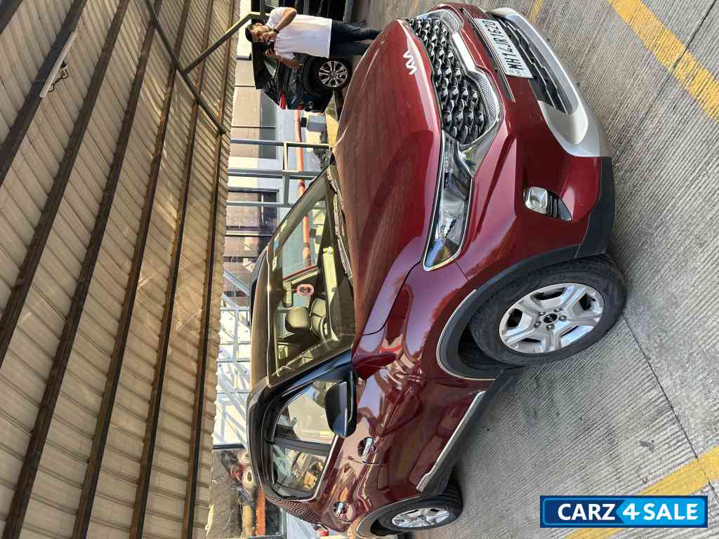 Intense Red Kia Sonet Htk plus