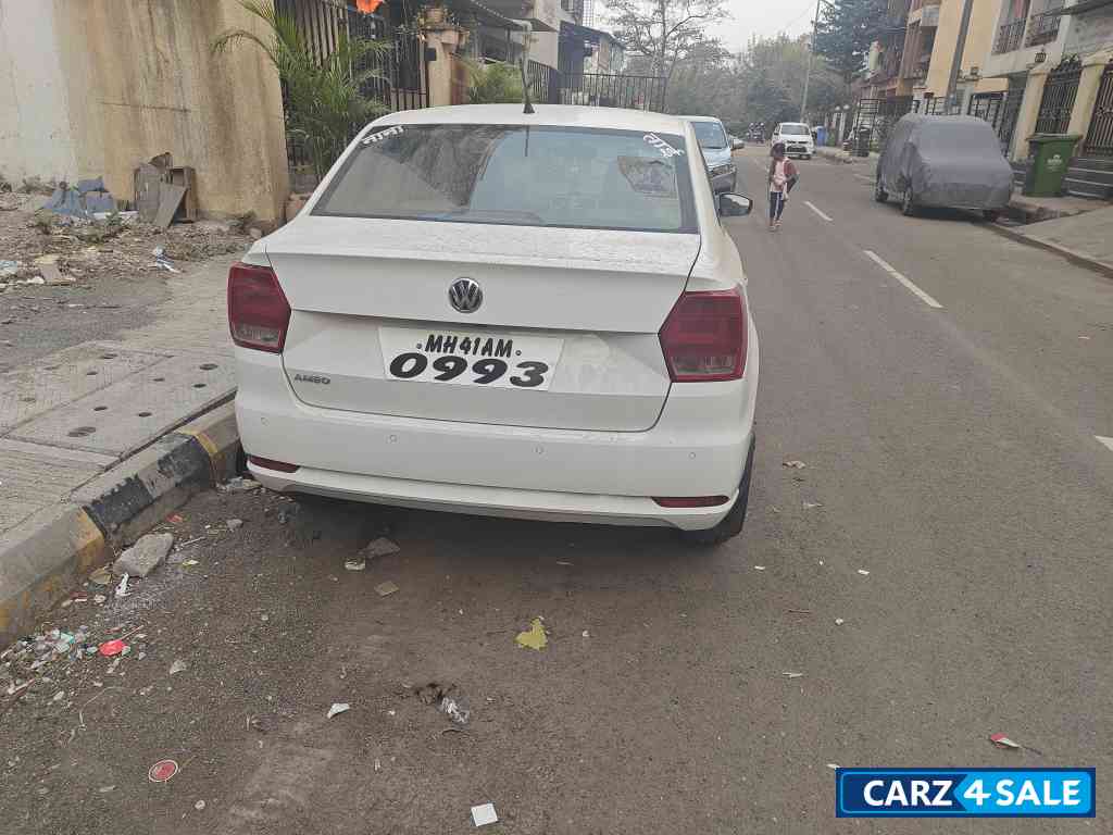 White Volkswagen Ameo 1.2 Highline petrol