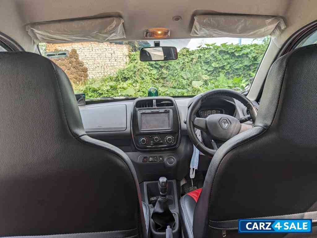Red Renault Kwid RXT BSIV Red Renault Kwid RXT BSIV