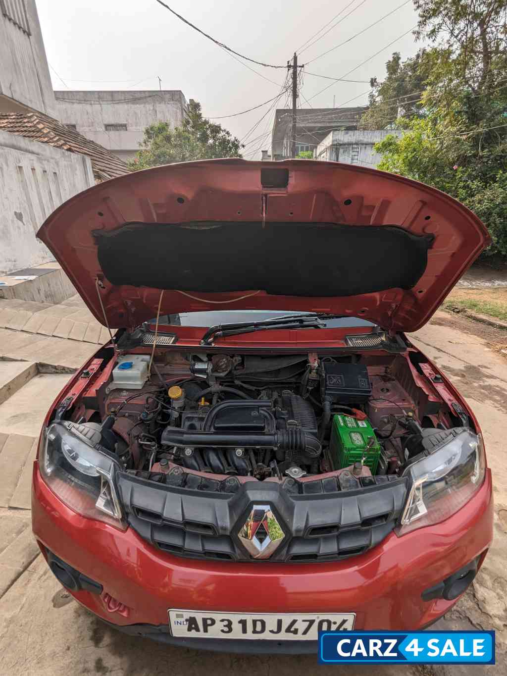 Red Renault Kwid RXT BSIV Red Renault Kwid RXT BSIV