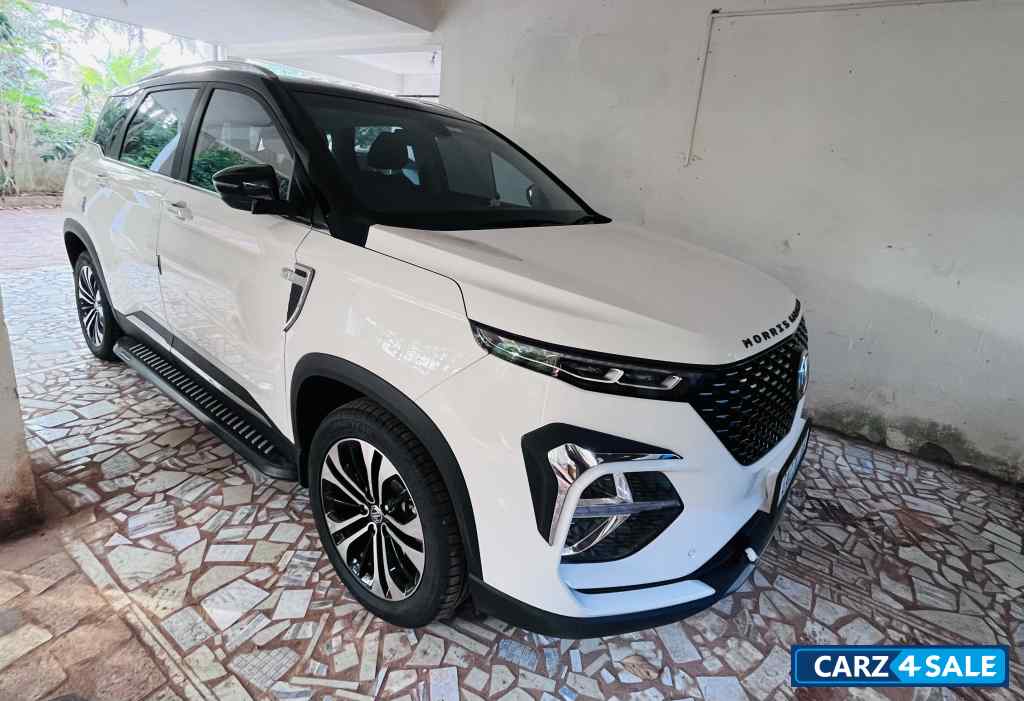 MG Hector Plus Sharp 1.5 Turbo DCT Petrol