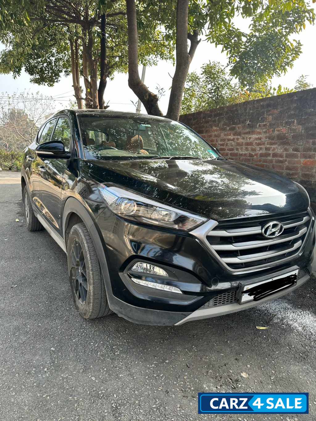 Black Hyundai Tucson Diesel