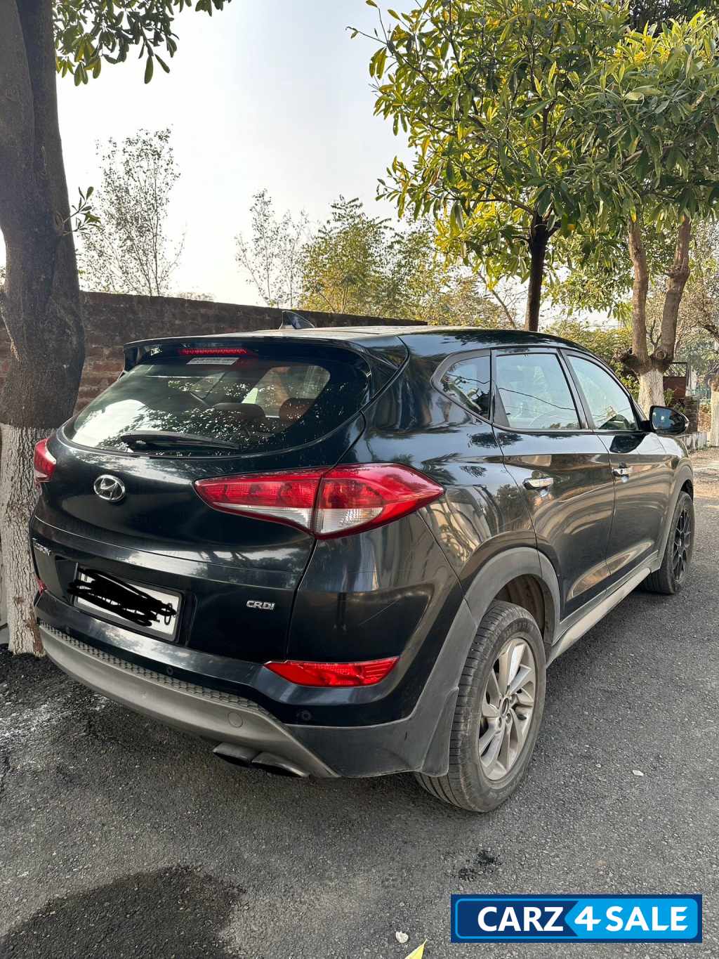 Black Hyundai Tucson Diesel
