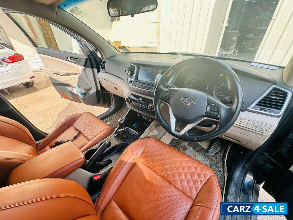 Black Hyundai Tucson Diesel