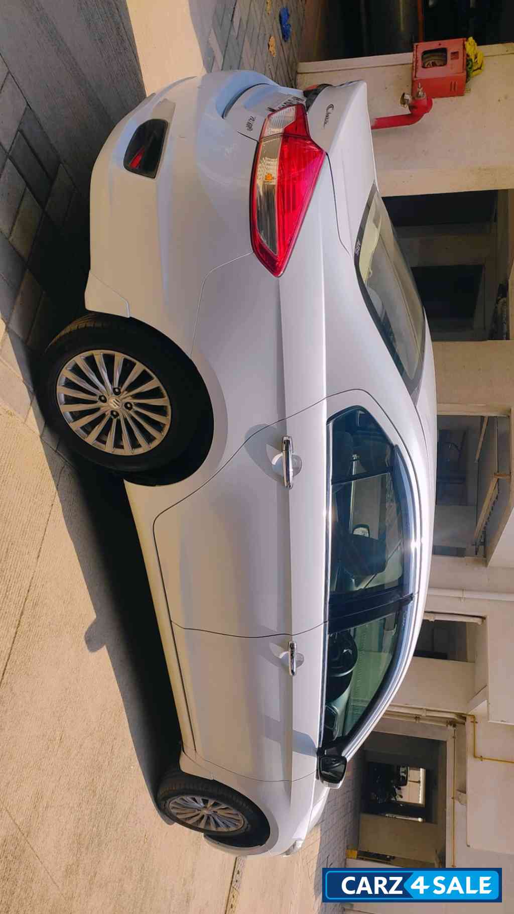 Pearl White Maruti Suzuki Ciaz ZXI +