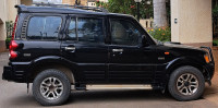 Mahindra Scorpio 2.6 CRDe SLX 7 Str