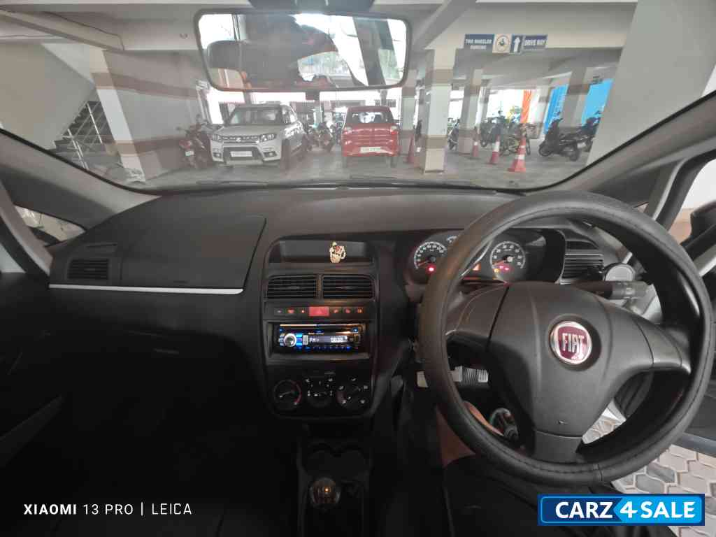 Minimal Grey Fiat Punto 1.3 Active Diesel