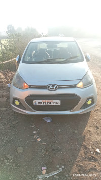 Hyundai Xcent Top 2016 Model