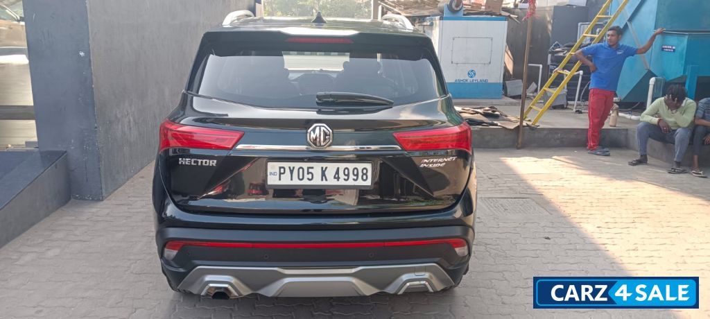 MG Hector 2.0 Sharp diesel MT BSVI