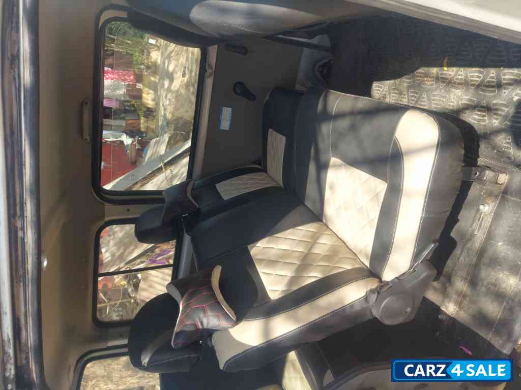 Maruti Suzuki Eeco 5 seater with ac