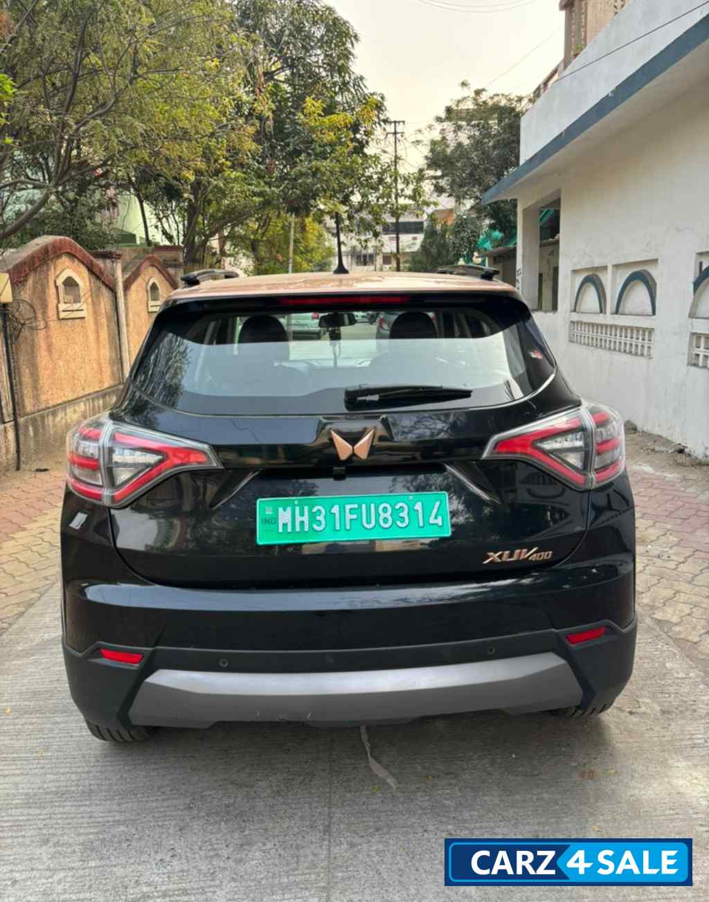 Mahindra XUV400 EL 39.4KW DT